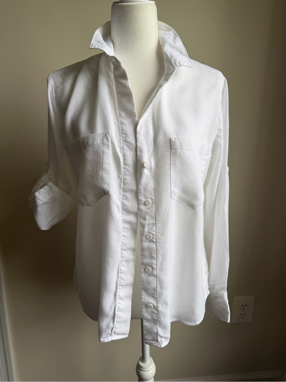 Cloth and Stone Tencel Button Down Split Hem Roll Sleeve Blouse S